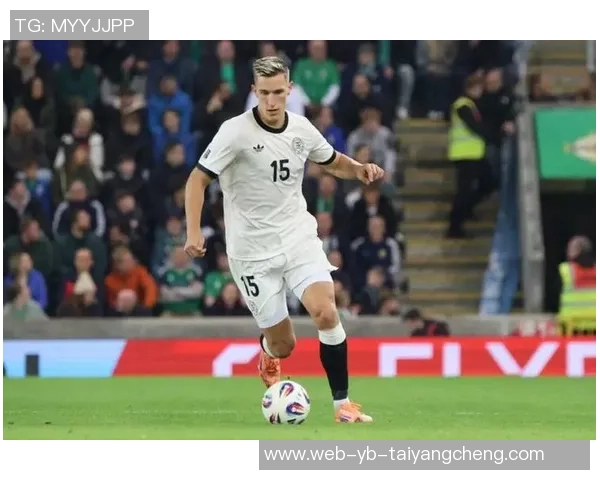 法尔克透露拜仁不追施洛特贝克今夏计划免签格伊以增强阵容 法尔克透露拜仁不追施洛特贝克今夏计划免签格伊以增强阵容